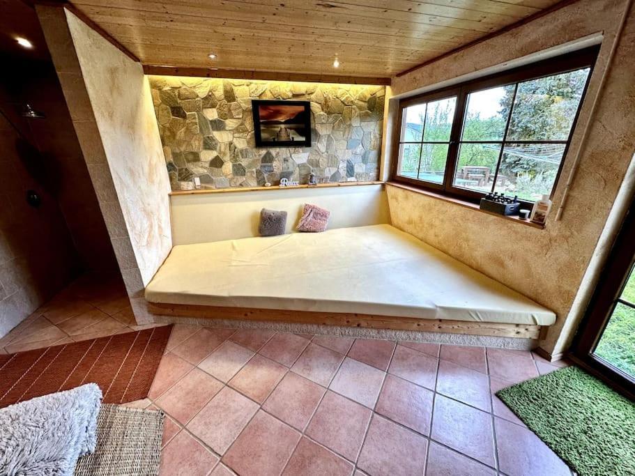 Apartment Joelle Mit Sauna, Schwimmteich Und Gym